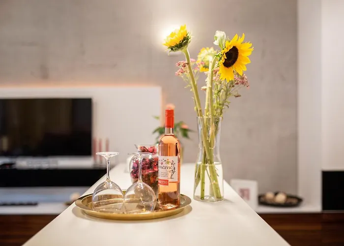 Leo Modern Urban Stay, Self Check-in, Free Garage 아파트