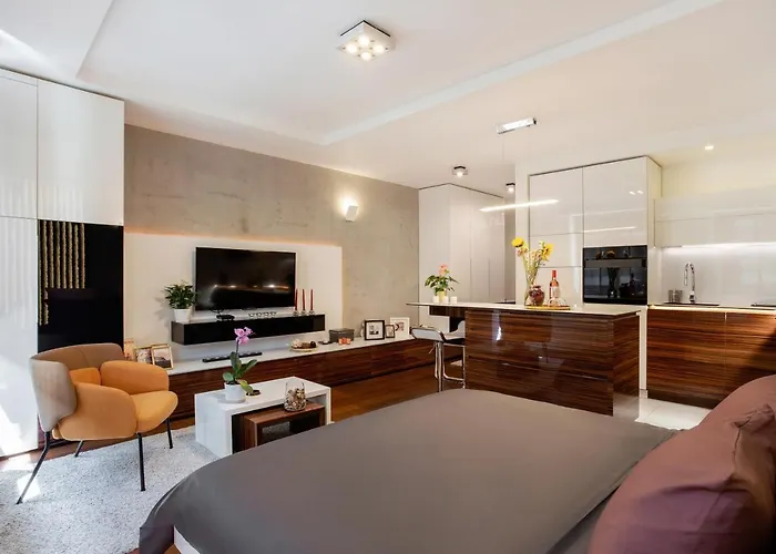 아파트 Leo Modern Urban Stay, Self Check-in, Free Garage 베오그라드